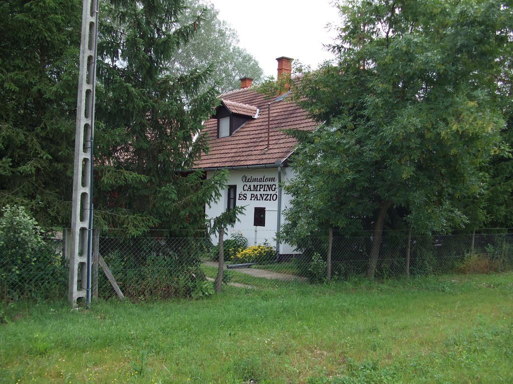 Vizimalom Kemping, Panzió és Étterem Turistvandi Exterior foto
